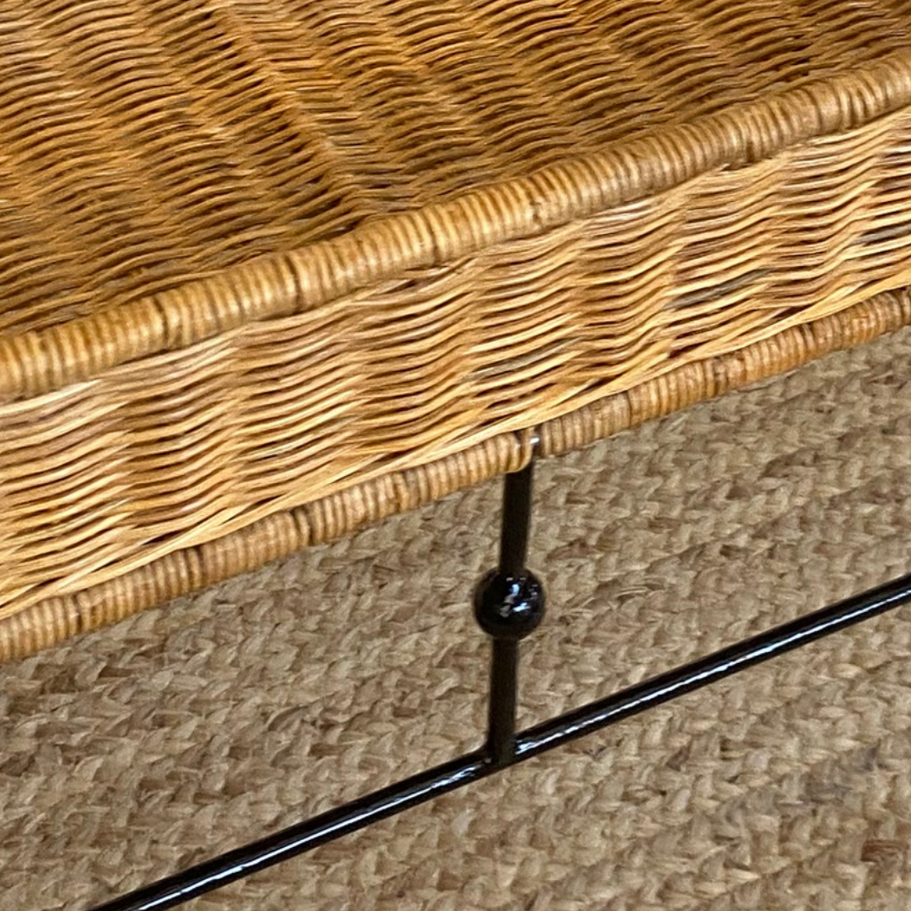 Tressé Rattan Örgülü Demir Kare Yan Sehpa